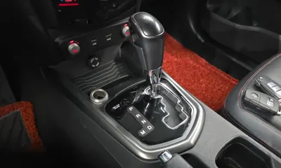 KG_Mobility_Ssangyong TIBOLI 2017, 127351 км, за 6800000 KRW - фото 9