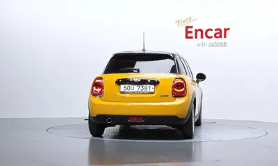 MINI Cooper 2018, 35848 км, за 13900000 KRW