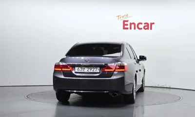Honda Accord 2015, 138697 км, за 7500000 KRW