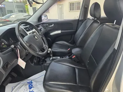 Kia Sportage 2008, 243727 км, за 2300000 KRW - фото 9