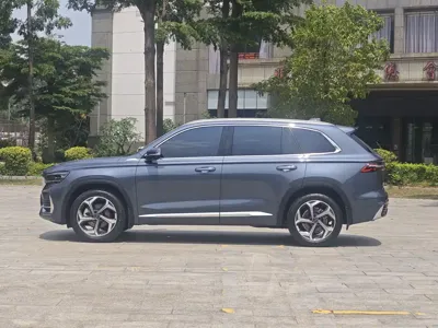 Geely Xingyue L 2023, 72700 км, за 84800 CNY