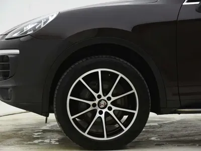 Porsche Cayenne 2015, 170000 км, за 132500 CNY