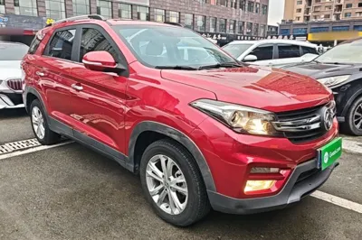 Dongfeng Fengon S560 2018, 57300 км, за 35838.89 CNY