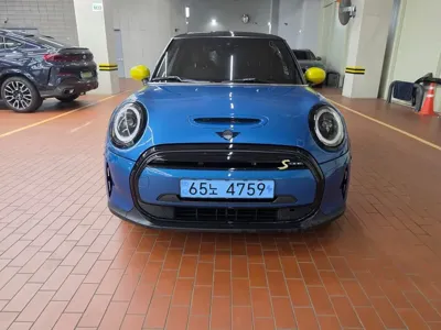 MINI Cooper · 2024 год