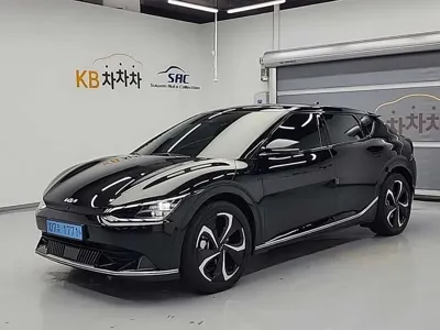 Kia EV6 · 2023 год