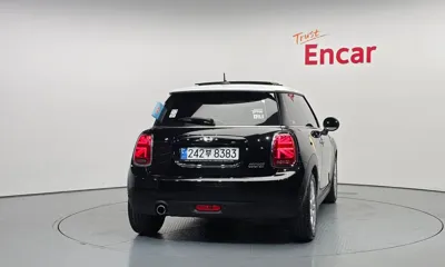 MINI Cooper 2020, 45899 км, за 18500000 KRW