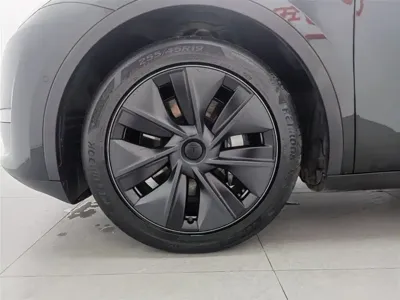 Tesla Model Y 2023, 50700 км, за 172800 CNY - фото 17