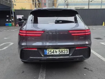 Genesis GV70 2021, 64381 км, за 38000000 KRW