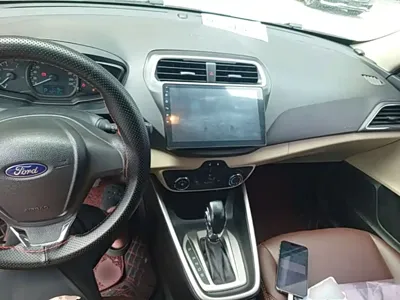 Ford Escort 2017, 52699 км, за 26500 CNY - фото 10