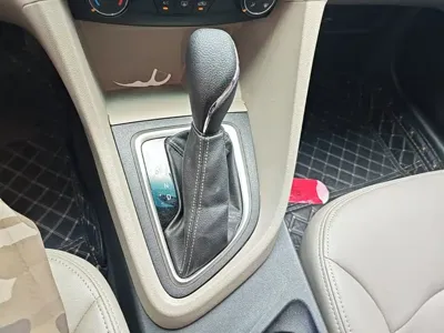 Buick Excelle 2020, 54600 км, за 33100 CNY - фото 10
