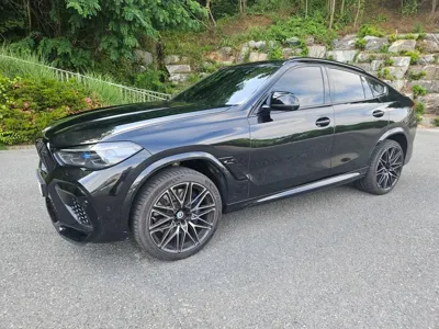 BMW X6M 2023, 19573 км, за 90090000 KRW