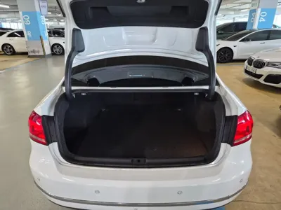 Volkswagen Passat 2015, 294657 км, за 3200000 KRW - фото 5