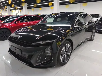 Nio ET5T · 2025 год