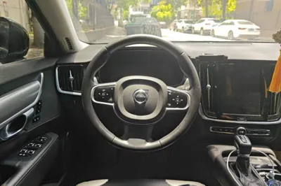 Volvo S90 2017, 88900 км, за 111350.74 CNY - фото 9