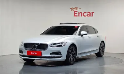 Volvo S90 · 2023 год