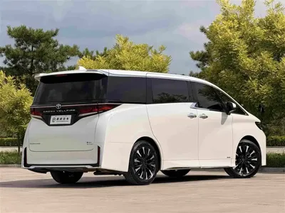 Toyota Vellfire 2024, 22000 км, за 753000 CNY - фото 34