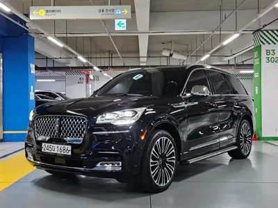 Lincoln Aviator · 2020 год