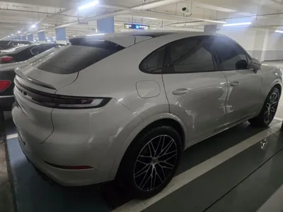 Porsche Cayenne 2025, 11127 км, за 106790000 KRW