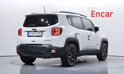 Jeep Renegade 2023, 12310 км, за 27800000 KRW