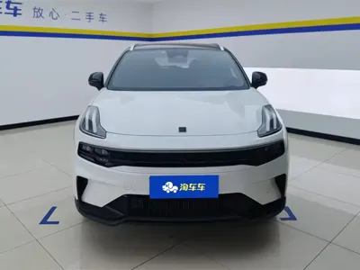 Lynk & Co 06 2023, 6100 км, за 77800 CNY