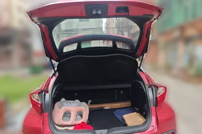 Toyota C-HR 2020, 40000 км, за 78169.85 CNY - фото 16