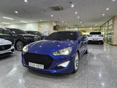 Hyundai Genesis · 2012 год