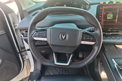 Changan CS55PLUS 2022, 56200 км, за 77354.09 CNY - фото 9