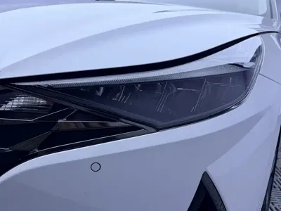 Hyundai Elantra 2022, 27000 км, за 97800 CNY - фото 9
