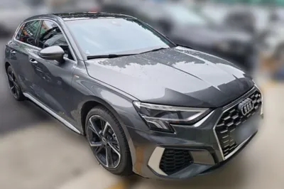 Audi A3 2023, 11400 км, за 154089.57 CNY