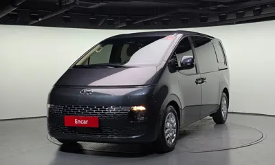 Hyundai Staria · 2022 год