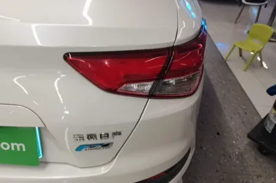 Nissan Lannia 2019, 59100 км, за 51616.98 CNY - фото 9