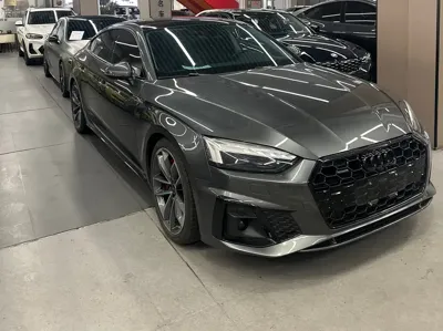 Audi A5 (Import) 2022, 33000 км, за 206800 CNY