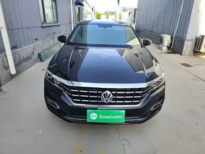Volkswagen Passat 2019, 189400 км, за 70600 CNY
