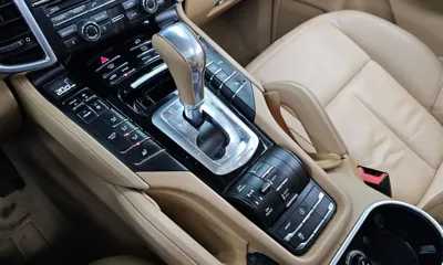 Porsche Cayenne 2016, 227710 км, за 18990000 KRW - фото 9