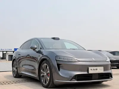 智界 Zhijie R7 2025, 4000 км, за 238800 CNY - фото 3