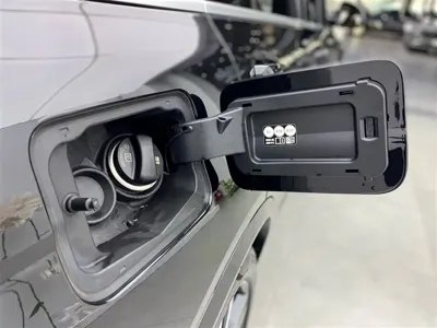 BMW X7 2023, 56000 км, за 588800 CNY - фото 30