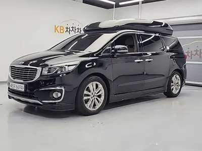Kia Canival · 2015 год
