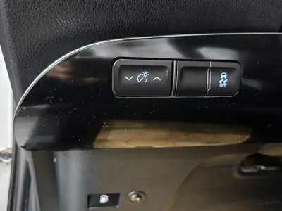 Toyota Prius 2019, 81500 км, за 16300000 KRW - фото 13