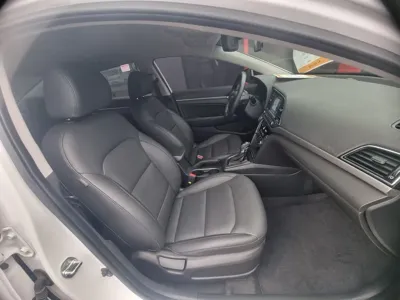 Hyundai Avante 2018, 122169 км, за 8900000 KRW - фото 17