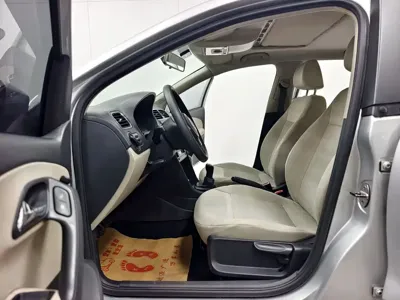 Volkswagen Polo 2011, 45000 км, за 10900 CNY - фото 10