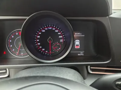 Hyundai Avante 2021, 83619 км, за 14800000 KRW - фото 9