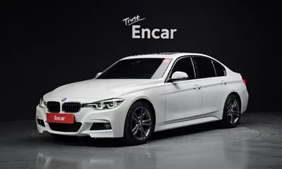 BMW 3-Series · 2017 год