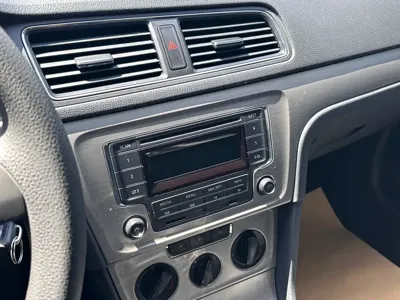 Volkswagen Lavida 2016, 161000 км, за 25800 CNY - фото 11
