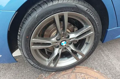 BMW 3 Series 2019, 133400 км, за 92064.13 CNY - фото 11