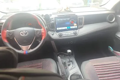 Toyota RAV4 2019, 82700 км, за 77042.42 CNY - фото 9