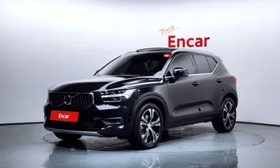 Volvo XC40 · 2021 год