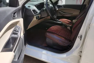 Ford Escort 2017, 21400 км, за 45387.65 CNY - фото 19