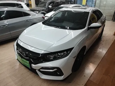 Honda Civic 2021, 48500 км, за 81868.7 CNY - фото 1