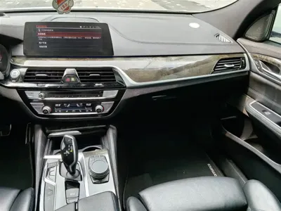 BMW 6 Series GT 2020, 60000 км, за 162000 CNY - фото 16