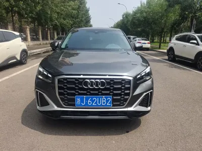 Audi Q2L · 2022 год